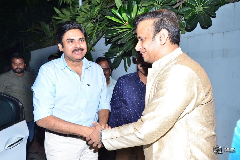 Pawan-Kalyan-At-Andhra-Prabha-Office-Ganesh-Pooja